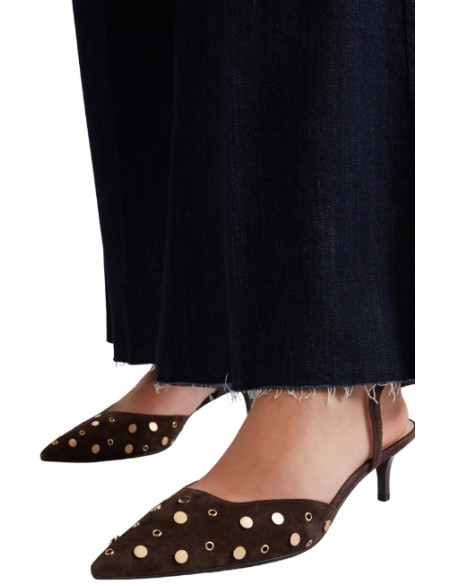 MLADUOMO SCARPE CHANEL CON BORCHIE DORATE